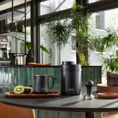 De'Longhi Milk Frothing Jug 500ml Black