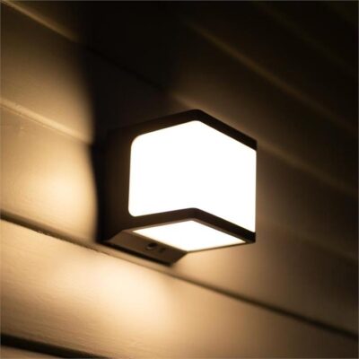 Hoselink Cube Solar Wall Light with Motion Sensor 20LED
